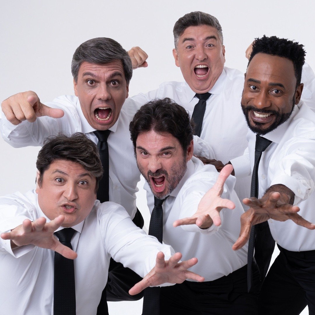 Grupo NÓSMESMOS apresenta a comédia “É POR ISSO QUE O BRASIL TÁ ASSIM!”