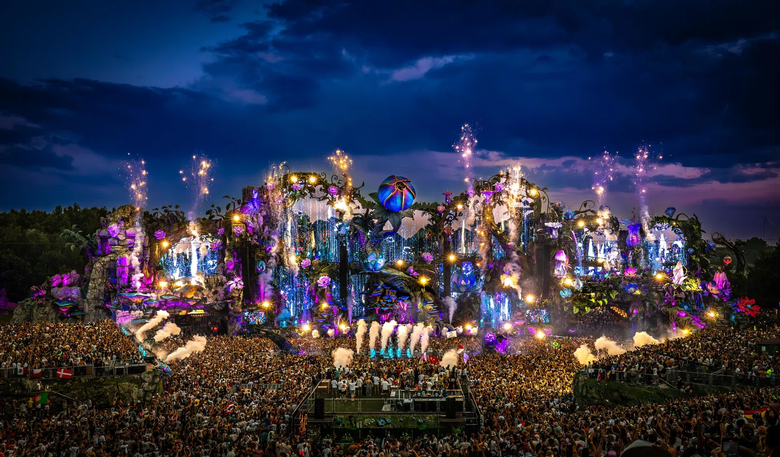 Tomorrowland Brasil 2025 traz o universo mágico de “LIFE” para Itu