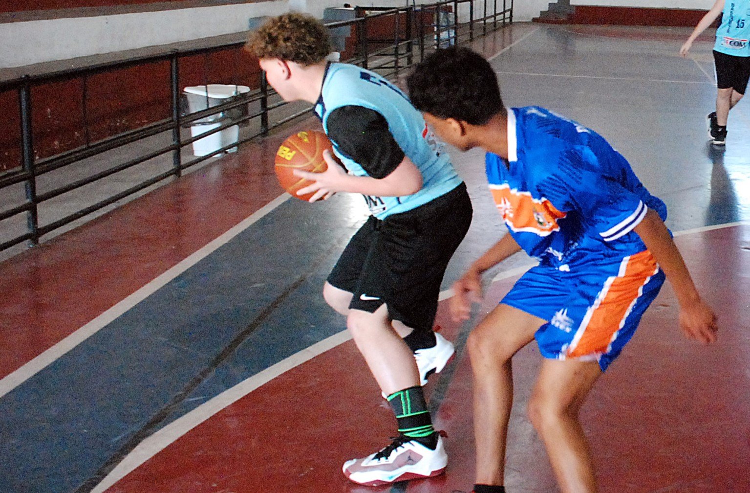 Aulas de basquete para crianças de 10 a 12 anos têm inscrições abertas em Itu